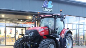 Case IH Strengthens Cumbrian Network: Lloyd Ltd Appointed as Dual-Brand Dealer in Carlisle and Penrith